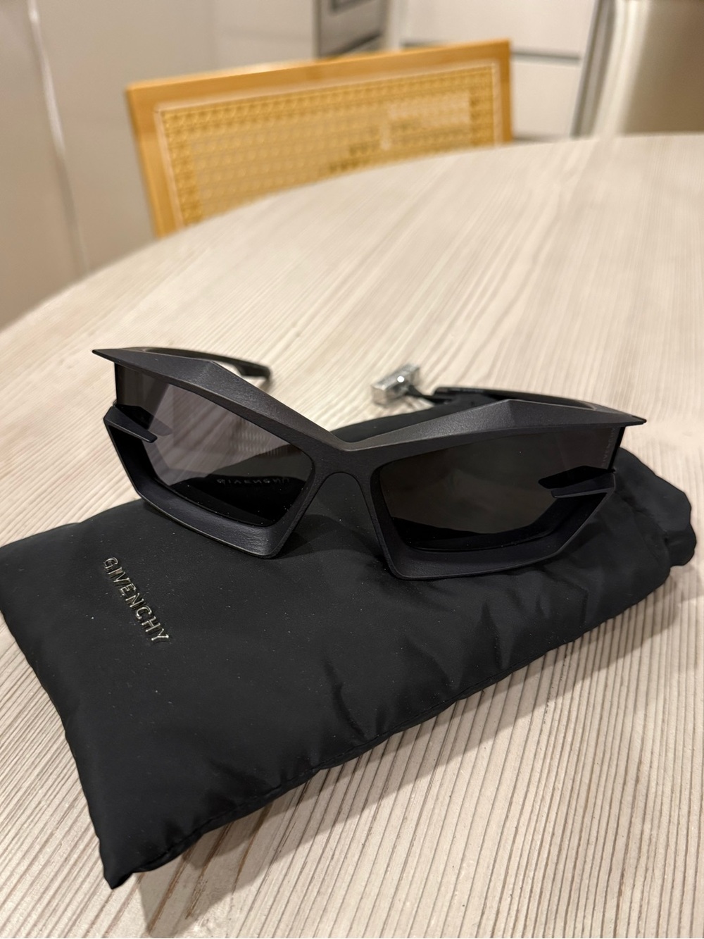 Givenchy Black Smoke Runway Unisex Sunglasses